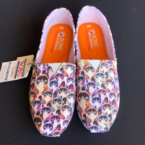 skechers grumpy cat shoes